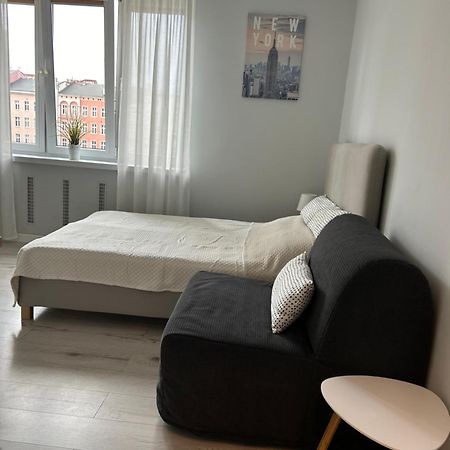 Apartament Na Dworcowej Centrum Parking Gratis فروتسواف المظهر الخارجي الصورة